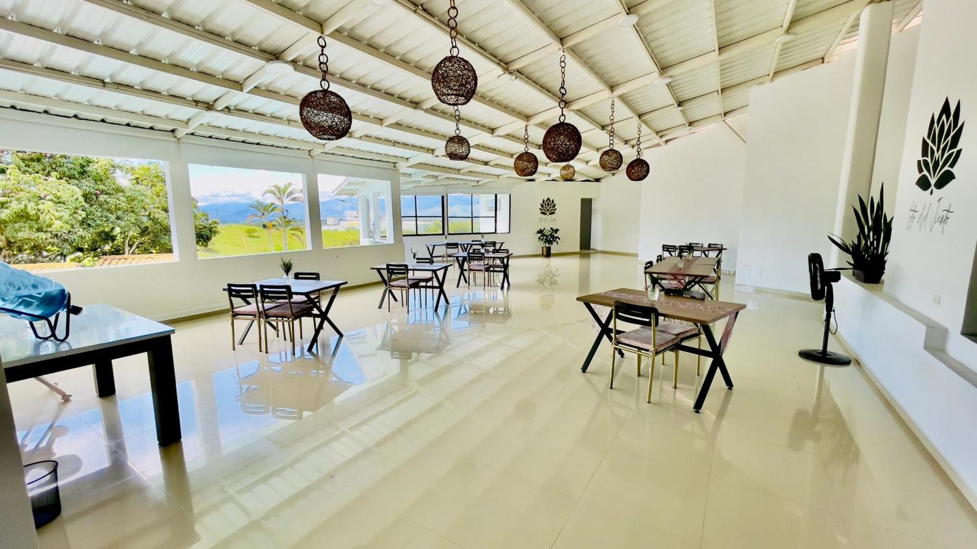 Loto Del Viento Hotel Cartago Kültér fotó