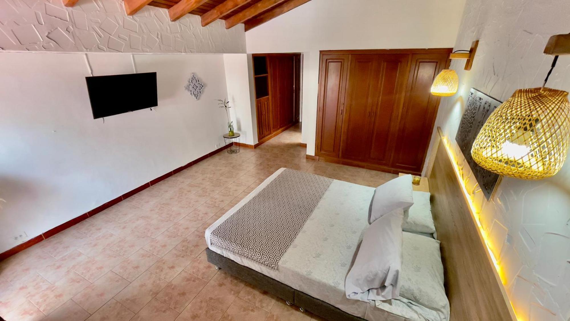 Loto Del Viento Hotel Cartago Kültér fotó